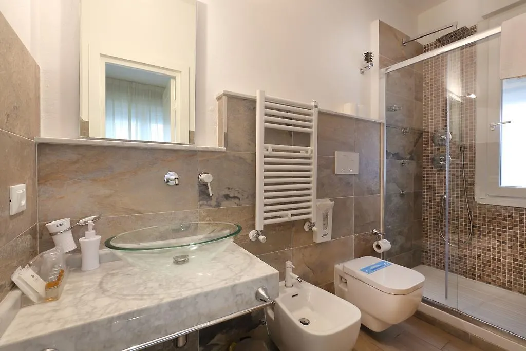 Alojamento de Acomodação e Pequeno-almoço Florence Comfort B&B